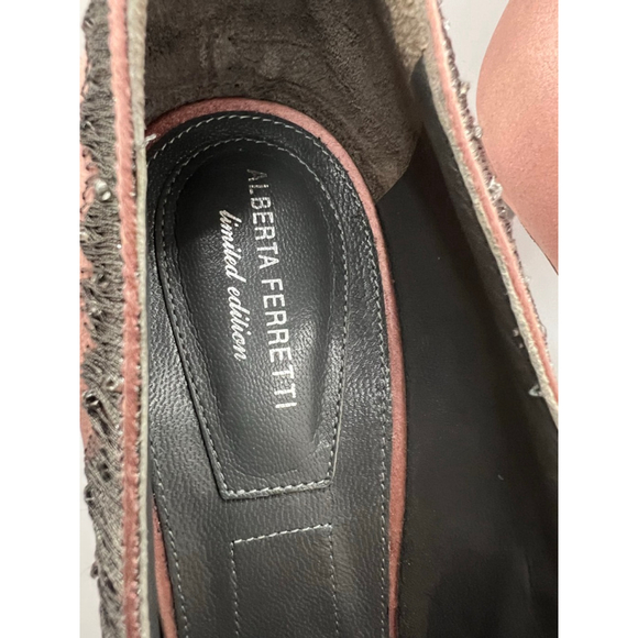 Limited Edition Alberta Ferretti Pink & Gray Embellished Heels Size 8.5 - Picture 4 of 7
